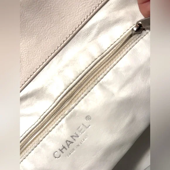 π₯ CHANEL Gorgeous βCCβ logo Bone all-leather braided chain link bag w/ COA. WOW! - Picture 10 of 12